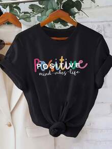 Camiseta casual esencial de corte holgado con estampado de letras coloridas, top casual de manga corta con cuello redondo, ropa diaria de algodón suave para mujer, primavera/verano. - Negro - Ver 4