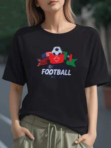 Banderas de Estados Unidos Canadá y México unidas por un balón simbolizando la amistad y pasión por el fútbol en el verano 2026 camiseta para mujer 100% algodón - Negro - Ver 6