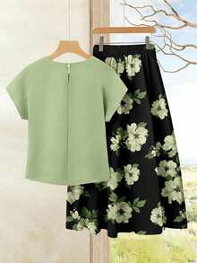 Set de 2 piezas Blusa de unicolor + Falda estampada con flores moradas de estilo casual de vacaciones para mujer, Conjunto de verano para mujer, Conjunto de falda y blusa, Conjunto de falda y blusa para mujer, Conjunto de falda estampada de pri - Multicolor 19 - Ver 3