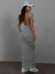 Vestido de punto ceñido informal de verano con rayas y espalda descubierta - Blanco y Negro - Ver 7