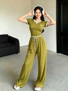 el mejor regalo para el Día de la Madre:Conjunto deportivo de manga corta con cuello redondo y pantalón largo,Conjunto de 2 piezas para mujer: Top de manga corta y pantalón de unicolor minimalista, conjunto casual - Verde militar - Ver 3