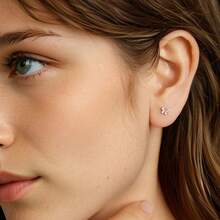 Bông tai hình bướm bằng bạc Sterling 925 BAMOER đính đá Moissanite, kiểu dáng đinh tán vặn sáng bóng, món quà sinh nhật/Lễ tình nhân hoàn hảo dành cho phụ nữ. - MSE090 - Xem 8