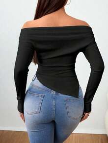 Camiseta hombros descubiertos con hombros fruncidos y bajo asimétrico - Negro 2 - Ver 2