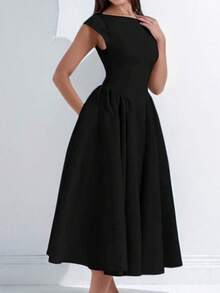 Elegant And Sensual Sleeveless Long Dress With Open Back, Perfect For Spring 2026 - Black - View 4