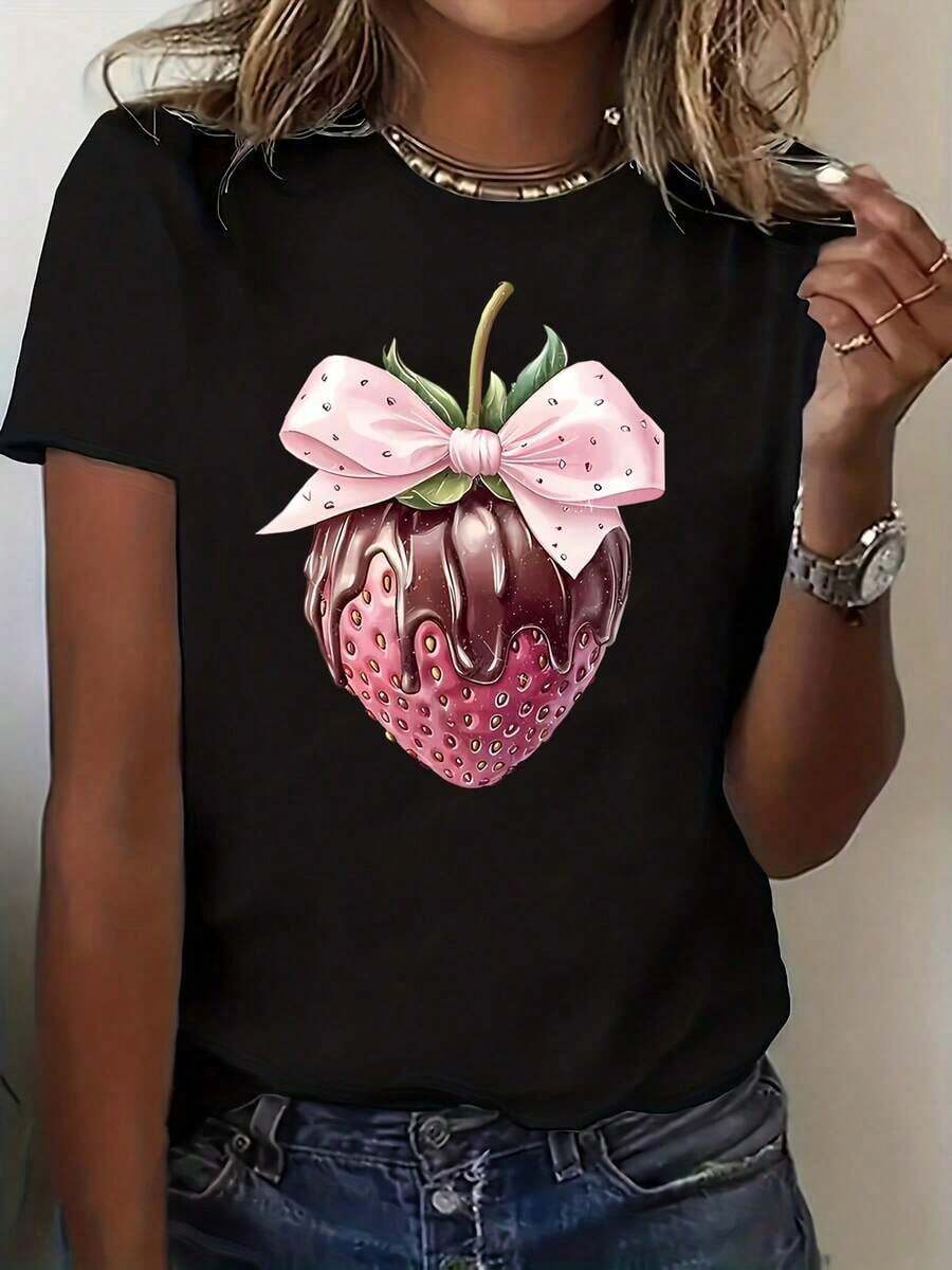 Women's Strawberry Print T-Shirt - Comfortable Round Neck, Casual Top For All Seasons, Stylish And Modern Clothing, Short Sleeves, Breathable Fabric, Perfect For Everyday Wear. Suitable As A Gift. Women's T-Shirt. Blouses > Elegant. Boho Chic. Soft, Breathable, And Comfortable Women's Top, Ideal For Spring, Summer, And Autumn, Perfect For Vacations, Travel, And Everyday Wear. - 黑色 - 查看 1