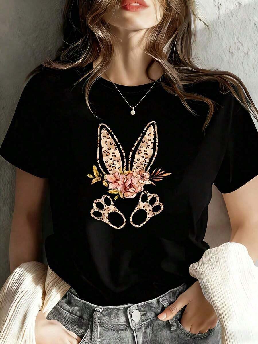 Black Short-Sleeved T-Shirt With A Round Neck, Leopard Print, Bunny Ears, And Floral Appliqués. | Casual, Machine Washable, Ideal For Holiday Parties And Casual Outings - 黑色 - 查看 1