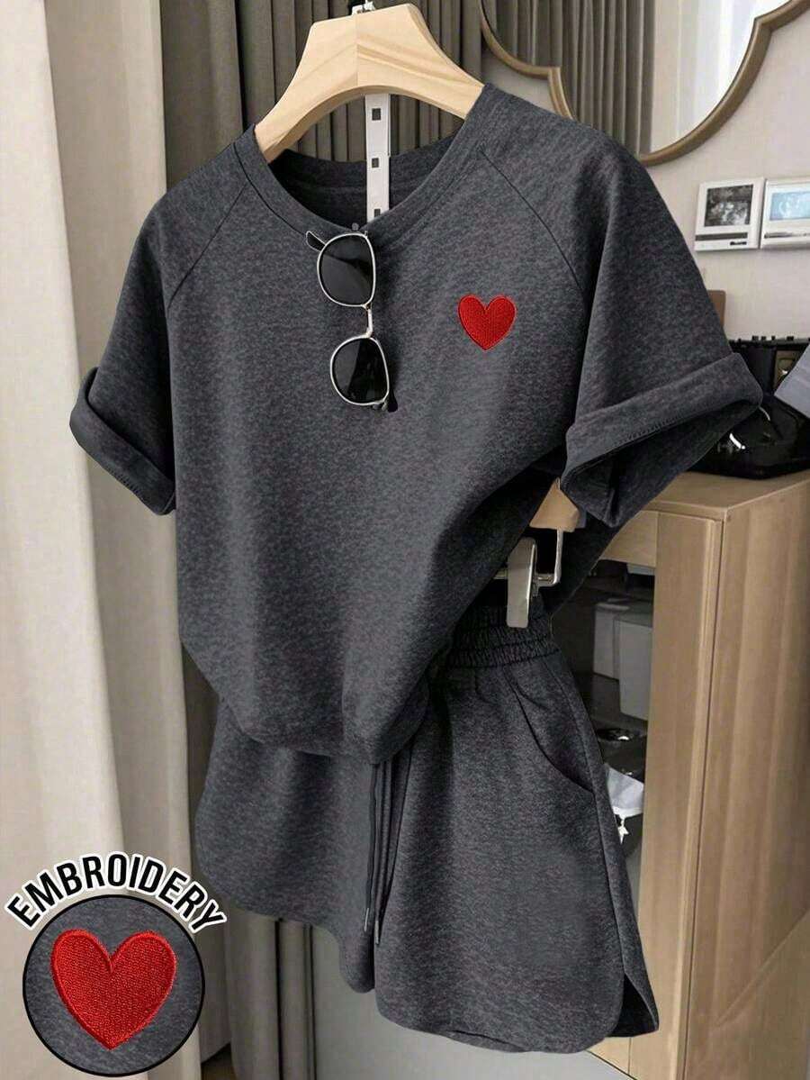 Conjunto de camiseta y pantalones cortos para mujer, diseño de patchwork de mezclilla vintage, top casual elegante para salidas de verano, estampado gráfico, versátil para uso diario, al aire libre, compras, viajes - Gris Oscuro - Ver 1