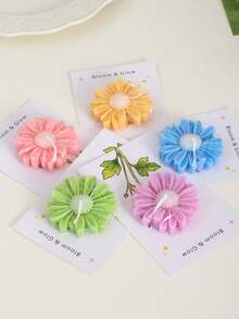 Each Set Contains 2 Items. The Set Includes A Small Daisy Scented Candle And A Card. This Is A Scented Candle And Card Set, Suitable For Home Decoration, Valentine's Day Gifts, And As A Gift For Friends - Daisy Scented Candle Flower Card - View 6