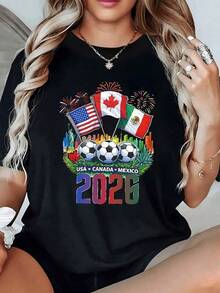 Banderas de Estados Unidos Canadá y México con balones de fútbol y fuegos artificiales que celebran la unión deportiva del torneo 2026 camiseta de mujer casual cómoda y moderna - Negro - Ver 6