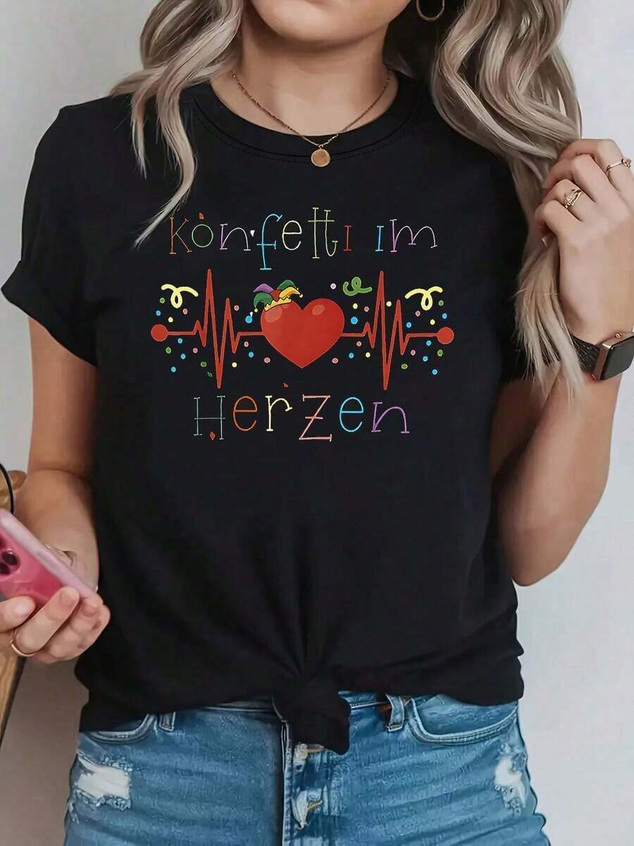 Suave, transpirable y ligera para comodidad durante todo el día. Camiseta de mujer con diseño de confeti alemán en el corazón, temática de carnaval.| Decoración con EKG y sombrero de payaso, corazón y eslogan, manga corta informal, color rojo vibrante, camiseta divertida para fiestas de carnaval. Cuello redondo clásico con un corte relajado que favorece todas las formas del cuerpo y es fácil de combinar con jeans, pantalones cortos y leggings. - Negro - Ver 1
