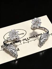 1 Set ( + Sayap Kanan) Anting Tulang Rawan Sayap Malaikat, Anting Stud Bintang Zirkonia Berkilau Unik dan Indah, Perhiasan Tindik Telinga - Anting Tusuk Tulang Telinga Bintang Bersayap - View 4