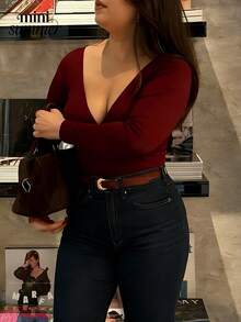 Plus Size Women's Deep V-Neck Backless Long Sleeve T-Shirt In Burgundy, Fashionable, Elegant, Loose-Fit Basic Tee Suitable For Casual, Shopping, Carnival Party Wear In Spring, Summer And Autumn - Burgundy - View 3