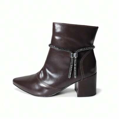 Bota Feminina Cano Baixo Bico Fino Salto Grosso 5cm Enfeite Removível Strass 2 em 1 Elegante Confortável