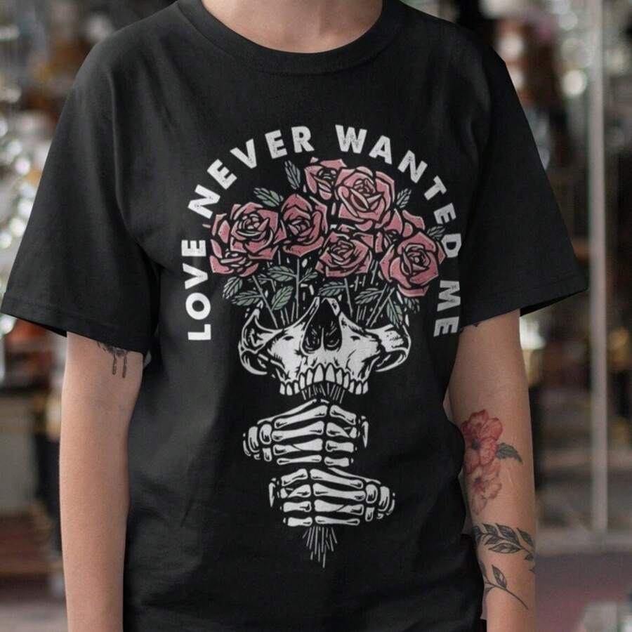 Camiseta unisex El Amor Nunca Me Quiso, Camiseta, Ropa, Estética, E-Girl, Ropa Gótica, Ropa, Alternativa, Gótico, Camiseta E-Girl camisas de mujer. - Negro - Ver 1