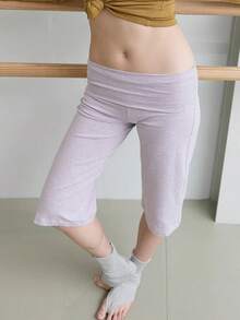 Women Yoga Capri Pants Light Purple Knee Length Workout Trousers with Wide Fold Over Waistband and Horizontal Stripes for Fitness Gym - Morado claro - Ver 4