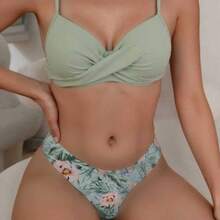 Traje de baño de tres piezas con pareo, bikini femenino con pareo de manga larga para protección solar. - Naranja - Ver 4