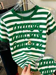 Ropa de verano para mujer con estampado de bloques de color clásico AMOUR, para vacaciones. Camiseta de mujer casual de unicolor, cuello redondo, manga corta - Verde Oscuro - Ver 1