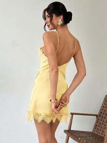 Vestido mini ajustado de satén negro con adorno de encaje, elegante y romántico para citas, festivales de música, fiestas, graduaciones, vacaciones, invitada de boda, vestido de cumpleaños - Amarillo - Ver 2