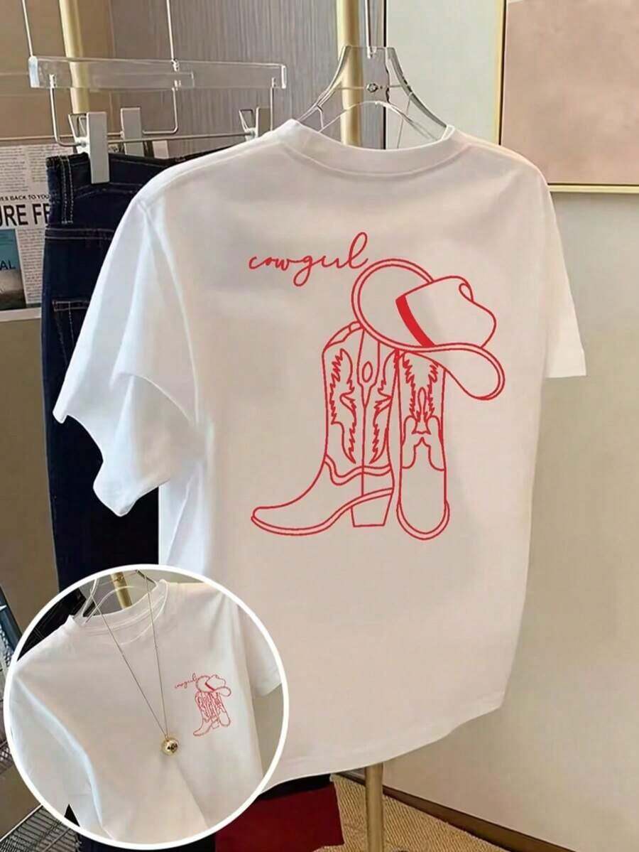 Camiseta Gráfica de Mujer 100% Algodón Estilo Vaquera Occidental - Diseño de Botas Vaqueras Estampadas en Rojo, Camiseta Casual de Manga Corta para Primavera y Verano, Top Versátil de Moda, Ropa Casual| Estilo Occidental| Ajuste Cómodo - Blanco - Ver 1