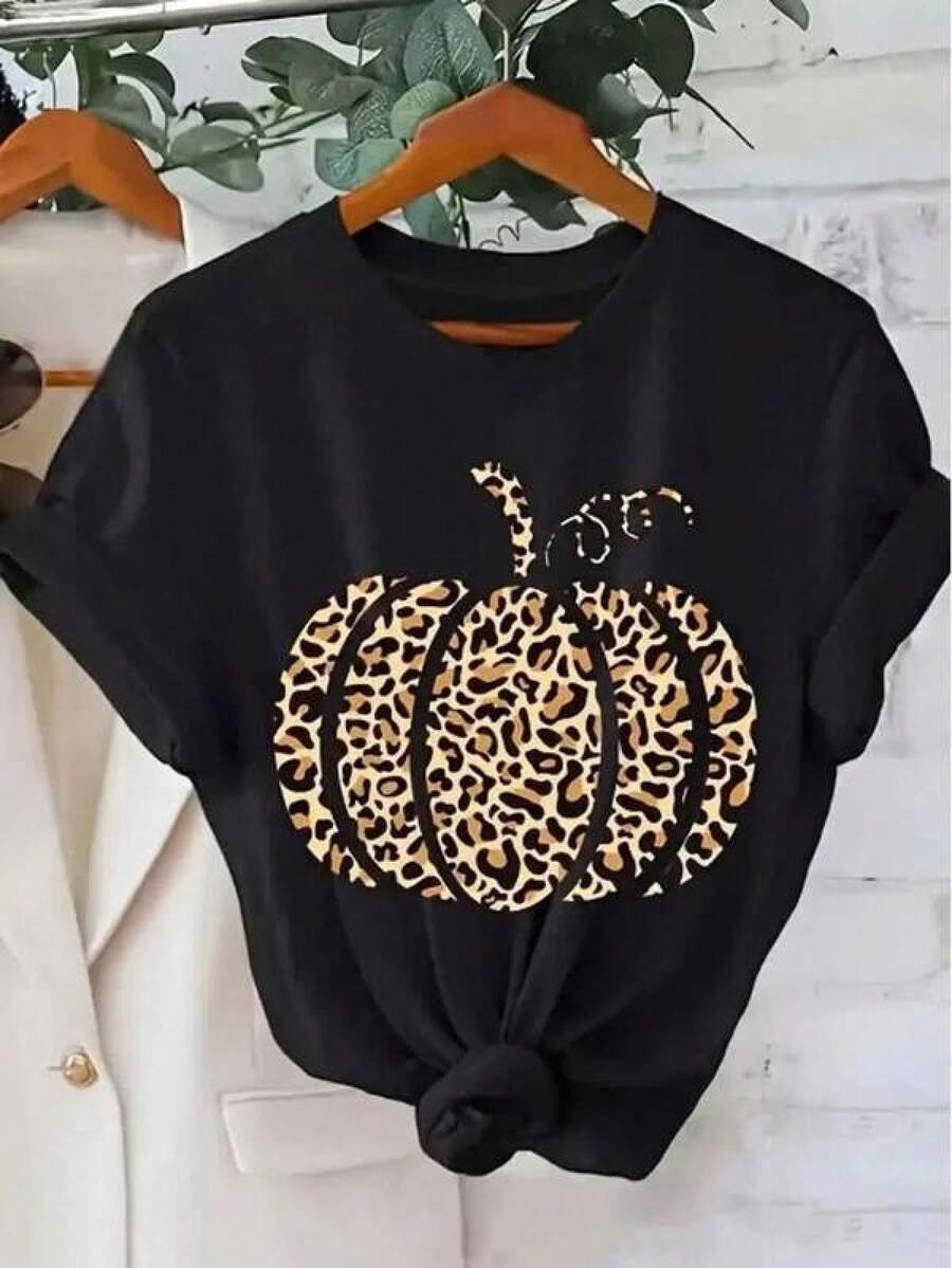 Camiseta de Halloween para Mujeres con Estampado de Leopardo y Calabaza - Negra y Casual para el Día a Día y Fiesta de Halloween - Tela Mediana Elástica No Transparente - Lavable a Máquina Ropa de Fiesta de Otoño, Ropa de Halloween, Camiseta Gráfica Festiva, Diseño Festivo Juguetón Mujer camiseta casual estampado calabaza animal print ajuste holgado cuello redondo manga corta verano uso diario - Negro - Ver 1