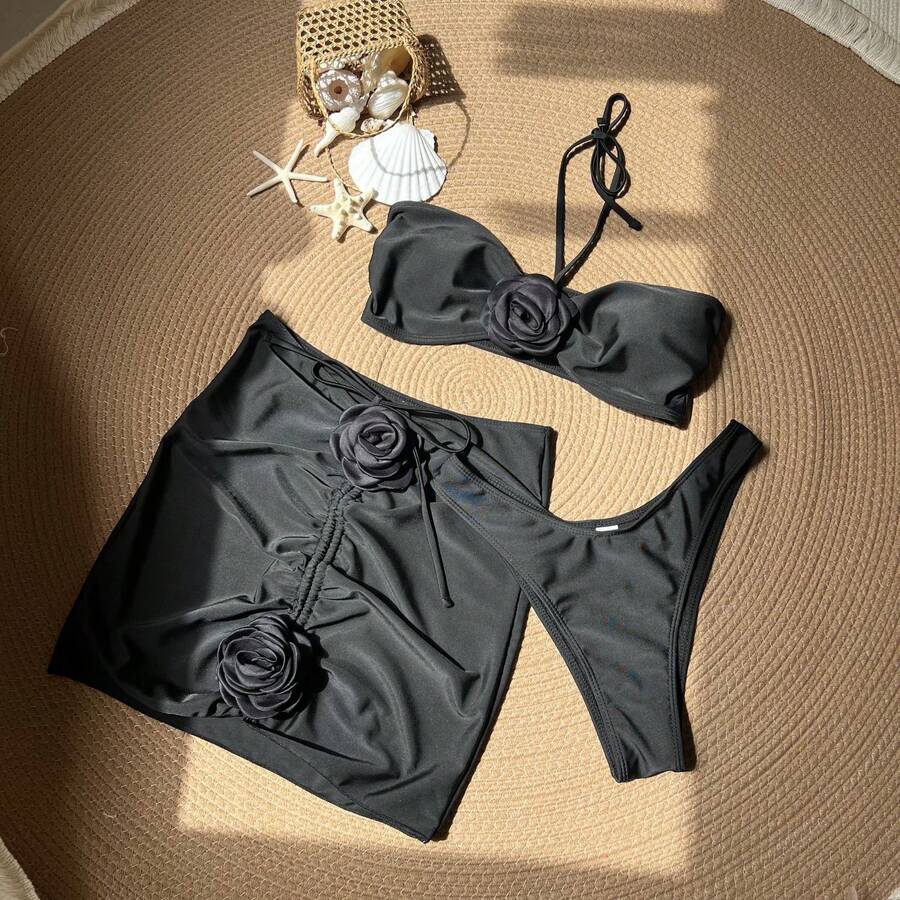 New And Sexy Three-Piece Swimsuit With Rose Print, Strapless And Solid Color. - Black - View 1