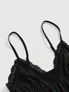 Conjunto de pijama casual de camiseta de tirantes acanalada y shorts con encaje - Negro - Ver 3