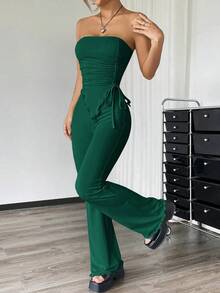 Conjunto de dos piezas con top asimétrico bandeau fruncido de unicolor y pantalones acampanados para mujer - Verde Oscuro - Ver 1