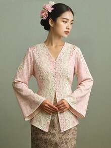 經典女款馬來西亞傳統娘惹服飾，優雅刺繡印花收腰長袖上衣，香檳色 - 粉色 - 查看 5