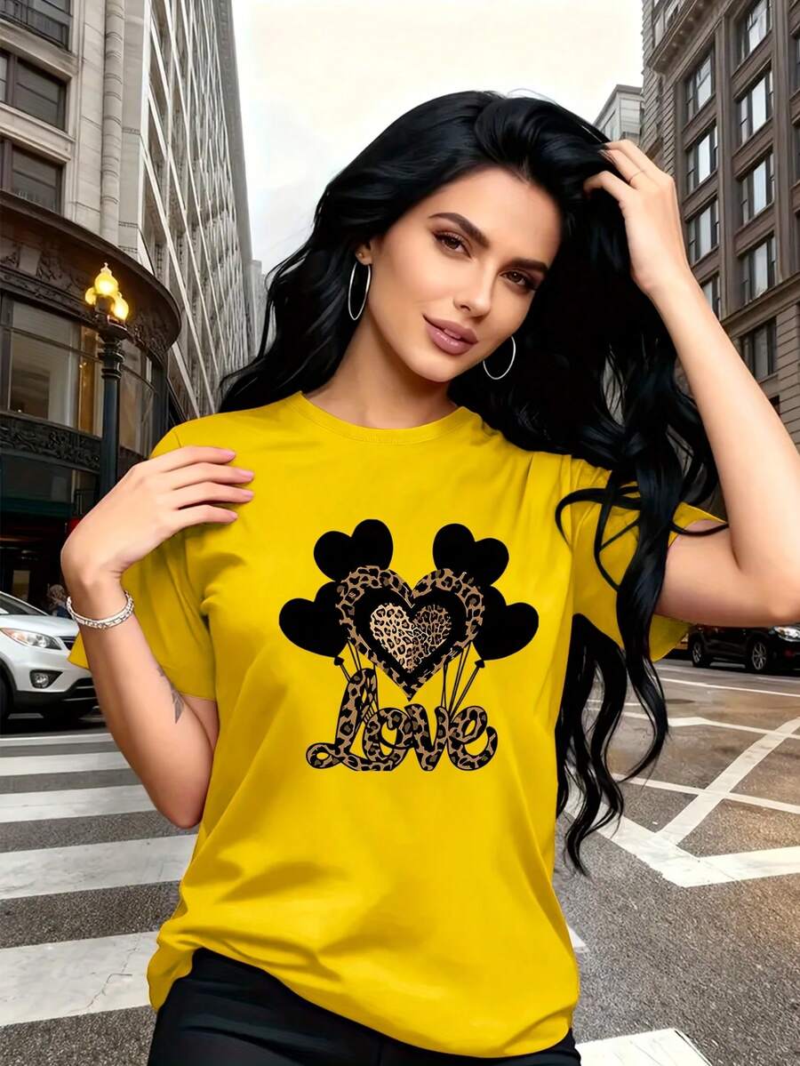 A Combination Of Wildness And Tenderness, This Black Heart-Shaped Balloon Pattern Print With Leopard Print Is Fashionable And Stylish. This Simple, Casual, Round-Neck, Short-Sleeved Women's T-Shirt Is Suitable For Activities Such As Leisure, Tourism, And Vacations. 13419 - Daily Wear, Easy To Wash And Maintain - 黃色 - 查看 1