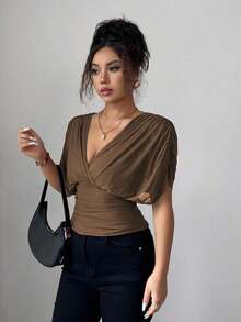 Camiseta de mujer para primavera/verano con malla, forro elástico de punto, elegante para vacaciones, playa, uso diario y casual, con estilo romántico francés, mangas con fruncidos cruzados en los hombros, cintura fruncida con cordón y volantes en el bajo - Marrón - Ver 6