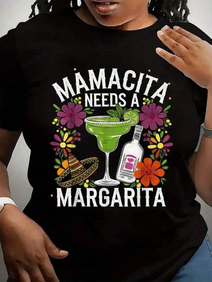 La camiseta de mujer presenta un diseño sencillo y versátil, con la frase "Mamacita Needs A Margarita" impresa en ella.Está especialmente diseñada para el Cinco de Mayo, con elementos florales y de sombrero mexicano.La camiseta negra, de manga corta y cuello redondo, es adecuada para usar en primavera y verano.Suave y holgada, extremadamente cómoda para el uso diario, camiseta de puro algodón. - Negro - Ver 1