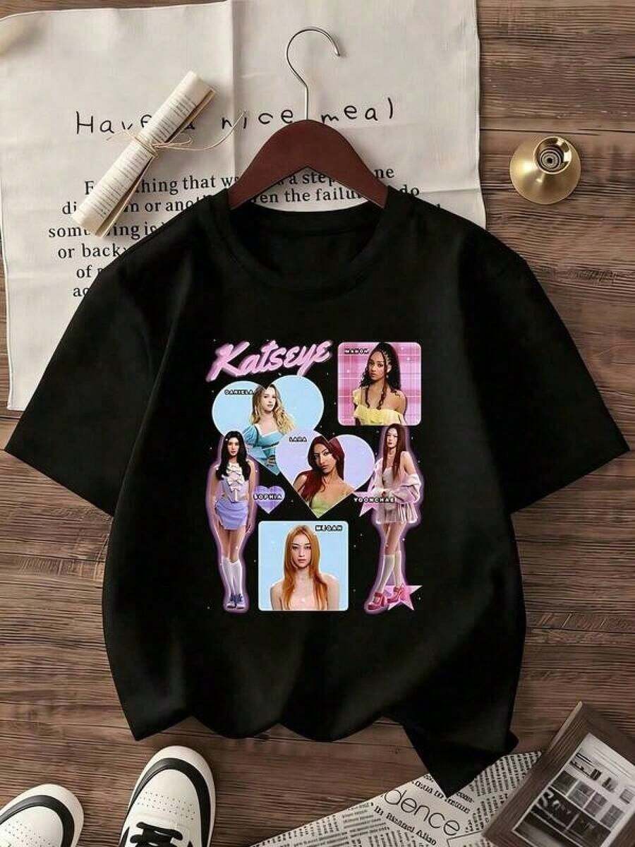 Ropa Curvy En Oferta Y  Camiseta De Moda Katseye Para Chicas, Con DiseñO Estampado Estilo Y2K Del Grupo KATSEYE Girl. Ropa Casual Estilo K-Pop, Adecuada Para Todas Las Estaciones, Un ArtíCulo De Moda Imprescindible Para Los Fans Del K-Pop, Unisex Para NiñOs, NiñAs Y Adolescentes De 4 A 12 AñOs.,Blusas Para Mujer,Blusas,Blusas Casuales Para Dama,Playeras De Mujer,TopsCamisetas Para Mujer Y2K - Negro - Ver 1