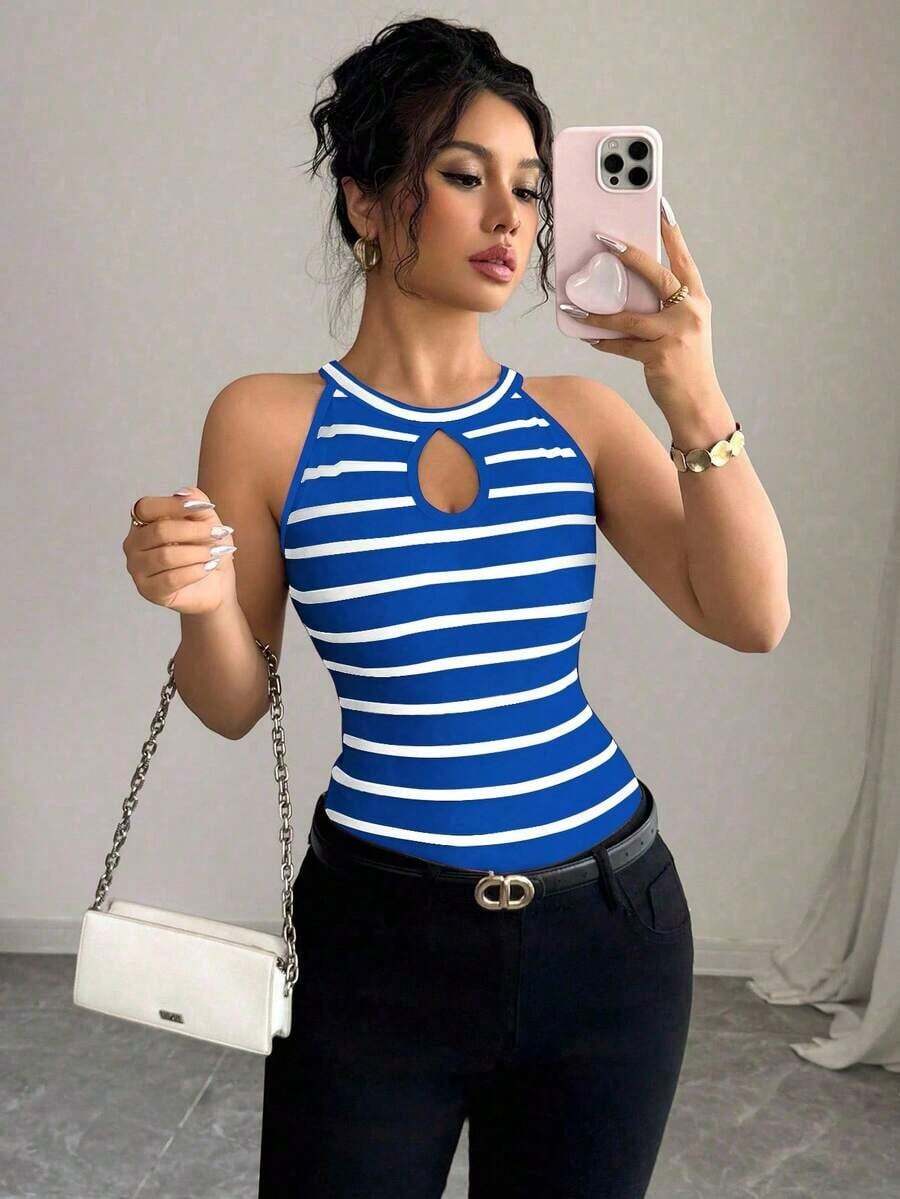 Camiseta ajustada y sexy con diseño hueco y cuello halter a rayas para mujeres - Azul - Ver 1