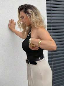 Top ajustado con hombro asimétrico y fruncido en color albaricoque, de estilo minimalista, elegante y versátil para uso diario y de oficina, primavera/verano - Negro - Ver 5