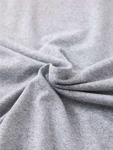 Camiseta estampada de diseño de nicho estilo , de manga corta y talla grande, top versátil para la calle en verano, top casual de cuello redondo, corte holgado y extragrande, para verano y primavera, ropa de mujer de talla grande. - Gris Claro - Ver 3