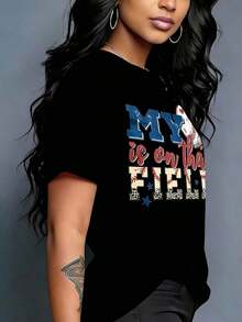 Camiseta de Mujer 100% Algodón "Mi Corazón Está En Ese Campo" para Mamá de Jugador de Béisbol, Cuello Redondo, Regalo para Fanáticas Deportivas, Camiseta para Mamás de Jugadores y Apoyadoras del Equipo, Ropa para el Día del Partido, Camiseta Fresca de Verano, Estilo Unisex. - Negro - Ver 4