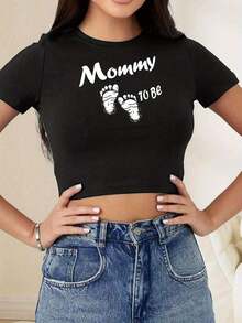 Hecho a mano con cariño, top corto casual de manga corta para mujer con diseño de huellas de "futura mamá" y anuncio de embarazo - Camiseta de maternidad de corte ajustado y cuello redondo para futuras mamás, comodidad para todas las estaciones, atuendo casual y para baby showers, camiseta de color sólido de fácil cuidado, ropa inspirada en "Teefree People", camisetas gráficas, conjuntos de primavera para mujer. camisetas elegantes dama camisetas bonitas para mujer - Estilo - Ver 6