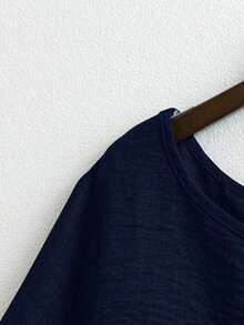 CURVE Blusa casual/diaria/de salida/simple/para viajar de manera relajada/que ilumina, de cuello redondo, de color verde pradera texturizada, talla grande, para primavera/verano - Azul marino - Ver 4
