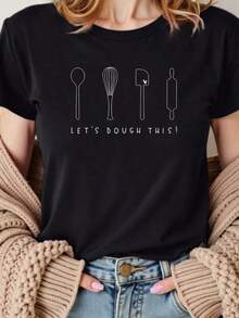 Comfortable Women's Casual T-Shirt With Baking Tools Print "Let's Make Dough!" - Short Sleeve Crew Neck Summer T-Shirt Featuring A Mixer And Spatula Design, Regular Fit, Machine Washable, Women's T-Shirt - 黑色 - 查看 1