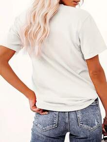 Women's Black Short-Sleeved T-Shirt With A Heart And Lettering Design, Perfect For Summer. This Casual And Versatile Top Is Comfortable, Breathable, Stylish, And A Must-Have For Everyday Wear. - 白色的 - 查看 3