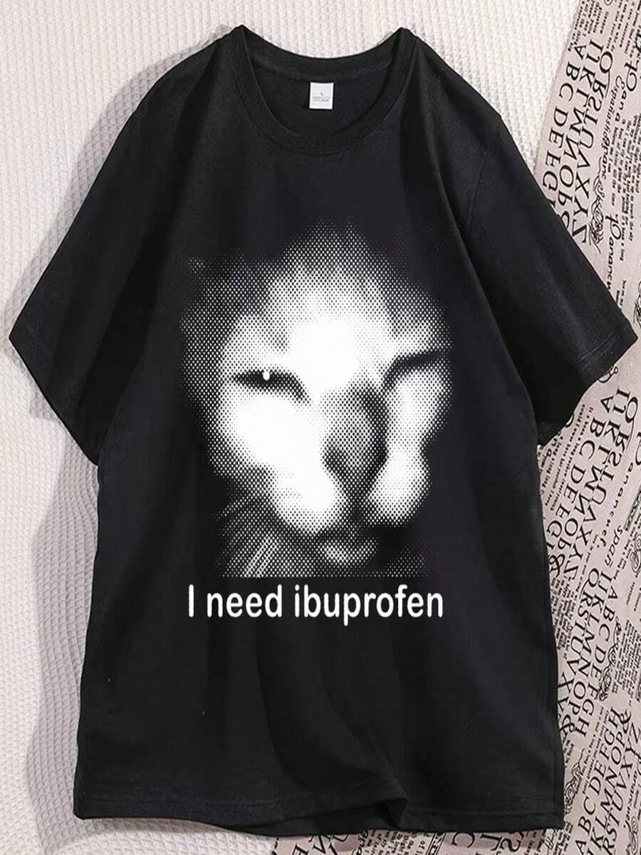 Camiseta femenina "Necesito ibuprofeno" con estampado de gato, camiseta informal de manga corta de algodón puro con un divertido estampado retro de gato, camiseta unisex con un divertido estampado de gato. - Negro - Ver 1