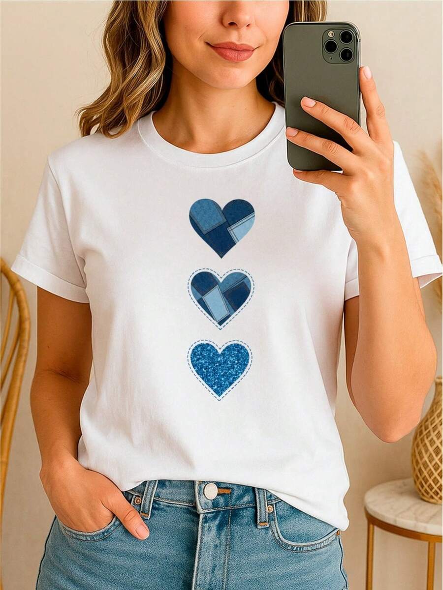 Playera 100% algodón con corazones en tonos azules estilo patchwork - [Blanco] - Ver 1