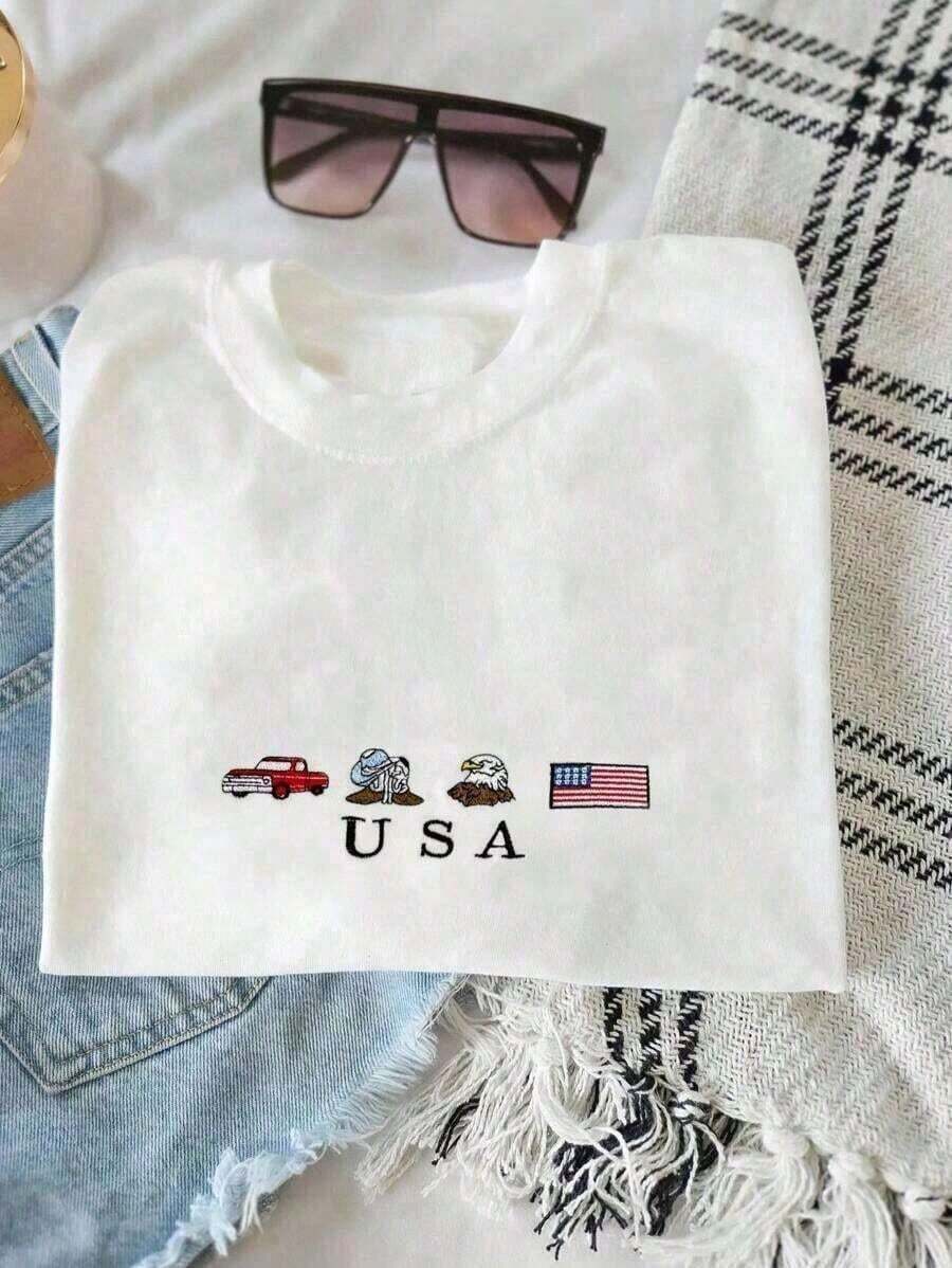 Camiseta con iconos bordados de EE. UU., Camiseta de América, Camiseta del 4 de julio - Camiseta de manga corta, cuello redondo, estilo casual y de gran tamaño, tela suave y transpirable para fiestas navideñas y regalos. Conjuntos de verano 2026 para mujer, conjuntos de vacaciones para mujer, conjuntos de playa para mujer, atuendo para conciertos de country, atuendo para conciertos, ropa casual de negocios para mujer - Camiseta unisex de algodón, estilo callejero vintage, holgada, de manga corta y cuello redondo, 100% algodón. - Blanco - Ver 1