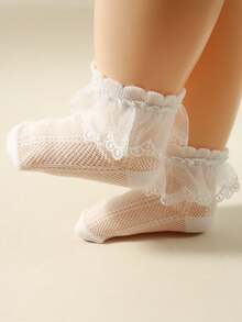 1/3 Paar Frühling/Sommer Baby/Kleinkind Mädchen weiße Socken, einfarbige Spitze Mesh kurze Socken, hautfreundlich weich bequem niedliche Rüschensocken, geeignet für den täglichen Gebrauch, Feiertage, Reisen, passend zu Prinzessinnenkleider, verschiedene Kombinationen erhältlich - Weiss - Übersicht 4