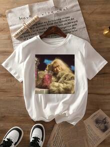Camiseta divertida con estampado de muñecas, top casual de manga corta y cuello redondo, adecuada para usar en primavera y verano, ropa de mujer. - Blanco - Ver 1
