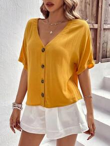 Camisa suelta de verano para mujer con botones, mangas cortas de murciélago y cuello en V de unicolor - Mostaza Amarilla - Ver 6