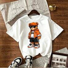 Teddy Bear Fashion Streetwear Orange Jacket Black Shorts White Sneakers Cool Accessories Baseball Cap Sunglasses Urban Style Youthful Trendy Apparel Graphic Design Print On Women's Short Sleeve T-Shirt Mexican Shopping Platform Search Keywords - Blanco - Ver 1