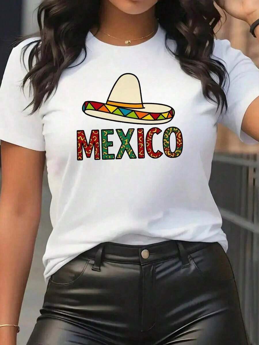 Camisetas Gráficas para Mujer con Temática Mexicana - Estampado de la bandera mexicana y un mariachi, con un sombrero de ala ancha y un diseño de chile - Camiseta suave, elástica, de cuello redondo y manga corta - Frase en español "MÉXICO" - Adecuada para fiestas, bodas y uso diario, tanto casual como formal - 100% algodón - Blanco - Ver 1