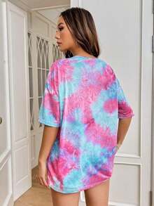 Camiseta de punto de mujeres con cuello redondo, teñida a la técnica Tie-Dye con parches de diferentes telas. - Rosa - Ver 2