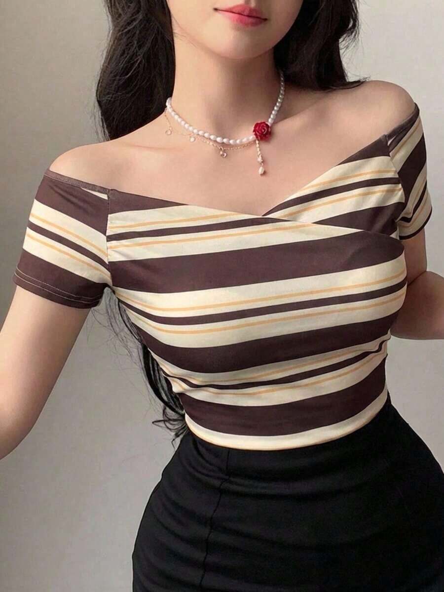 Camiseta de mujer de manga raglán con cuello de corazón de unicolor para salir - Marrón - Ver 1